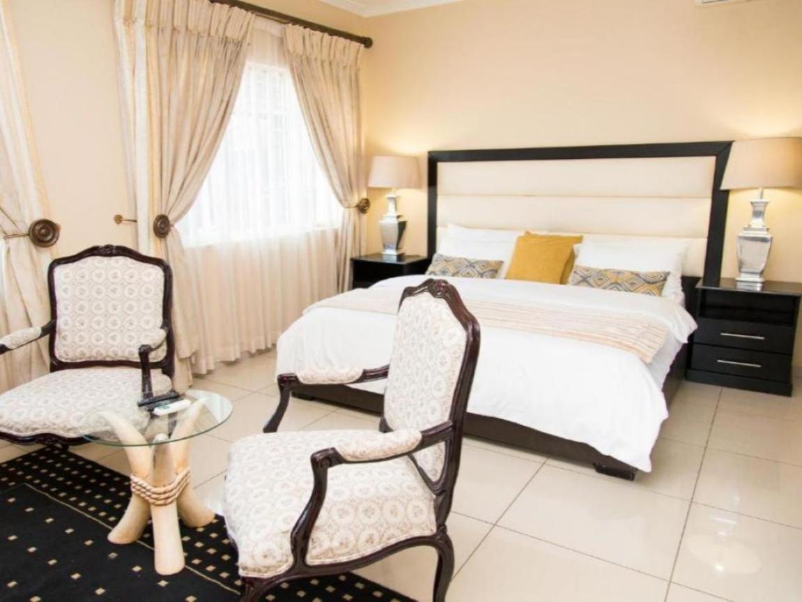 Sollunaa Guesthouse Сандтън Стая снимка