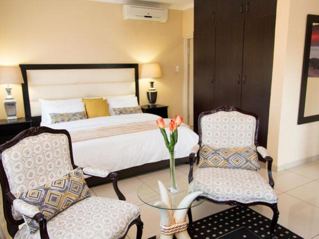 Sollunaa Guesthouse Сандтън Екстериор снимка