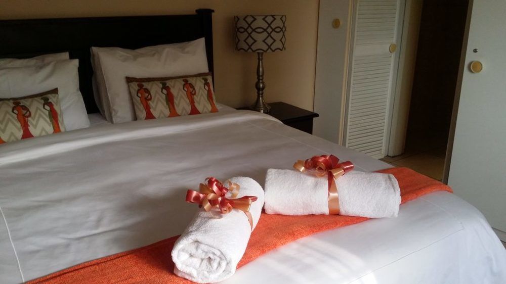 Sollunaa Guesthouse Сандтън Екстериор снимка